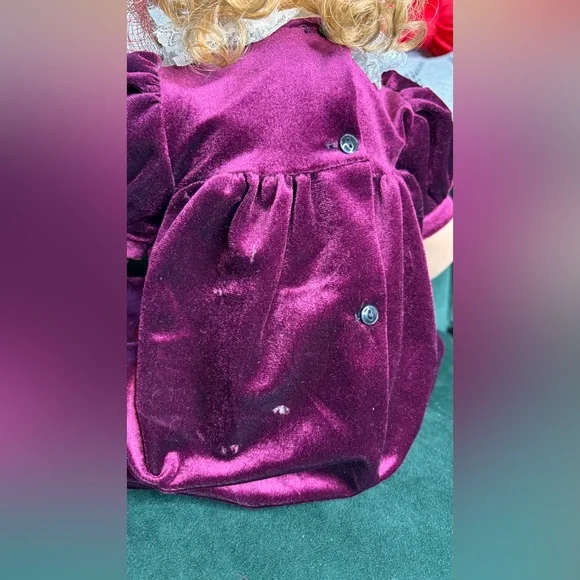 Fayzah Spanos KISSES” Rare Vinyl Doll
